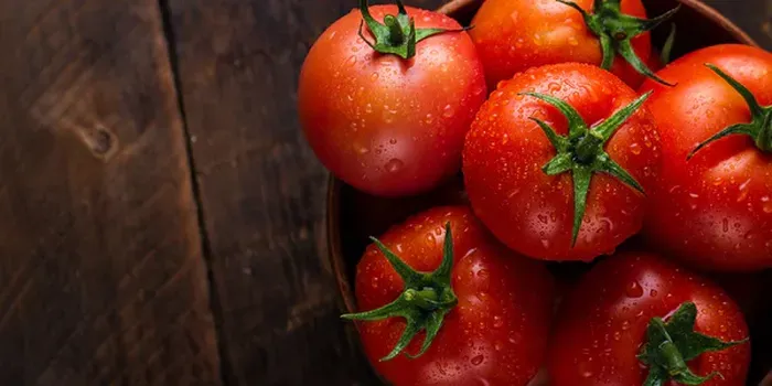 Why Are Tomatoes Red?