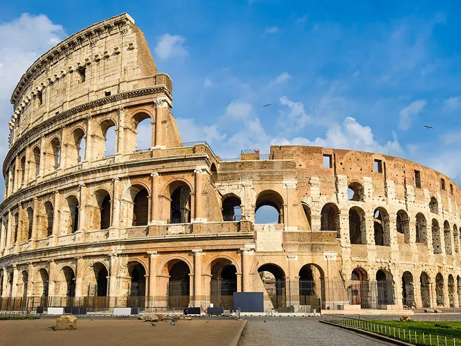 19 Historic Buildings to Visit in Rome